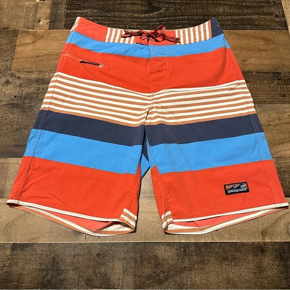 Patagonia Printed Wavefarer Board Shorts - 19